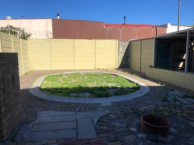 To Let 3 Bedroom Property for Rent in Observatory Western Cape